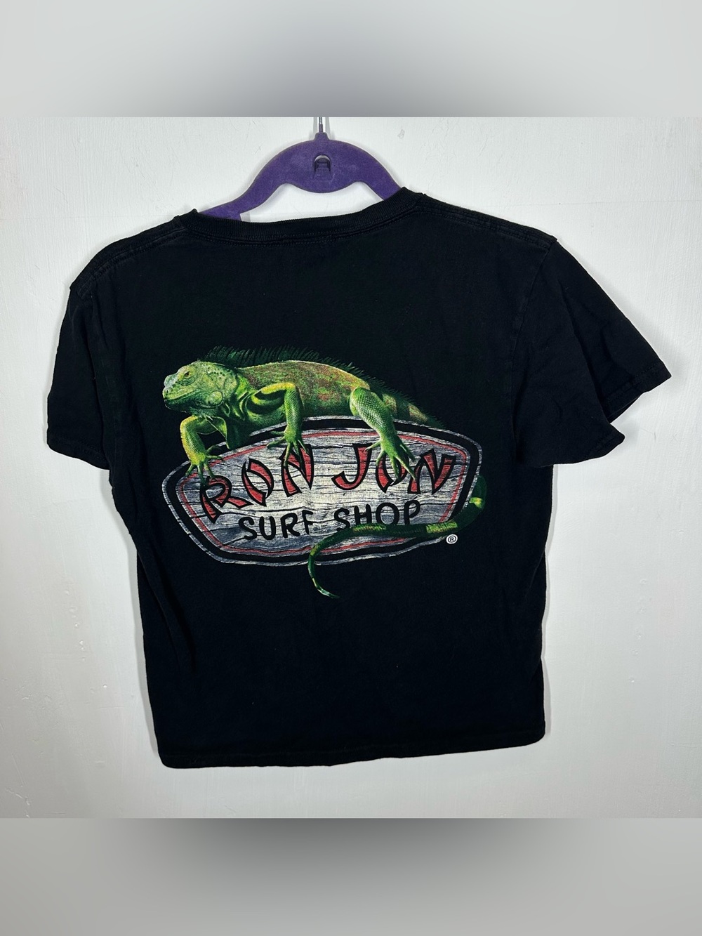 Ron Jon surf shop women’s cropped tshirt medium
